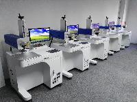深圳布吉激光鐳雕機 進口光纖激光打標機設備如何助力GPS導航產(chǎn)業(yè)發(fā)展